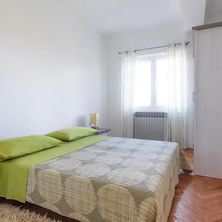 Piero Apartment