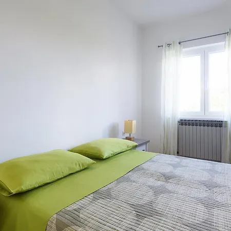 Apartment Piero *